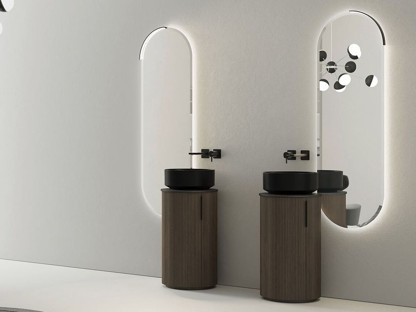 LEGNOBAGNO
RI-TRATTO RT18
Floor-standing wooden vanity unit with doors