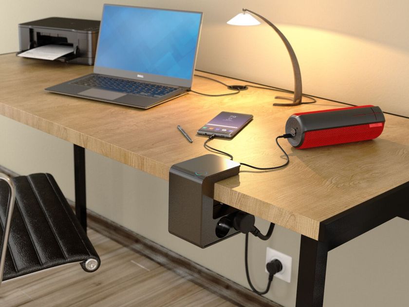 Legrand
CLIP-ON MULTI-OUTLET
Multiple electrical socket