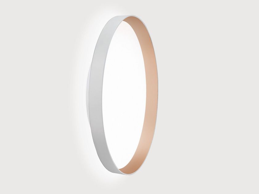 Lightnet
BASIC DÉCO Y3/X3
LED wall lamp