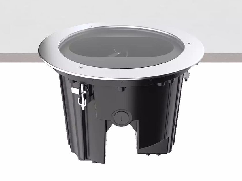 Linea Light Group
SUELO_RFJ
Recessed adjustable aluminium Outdoor spotlight