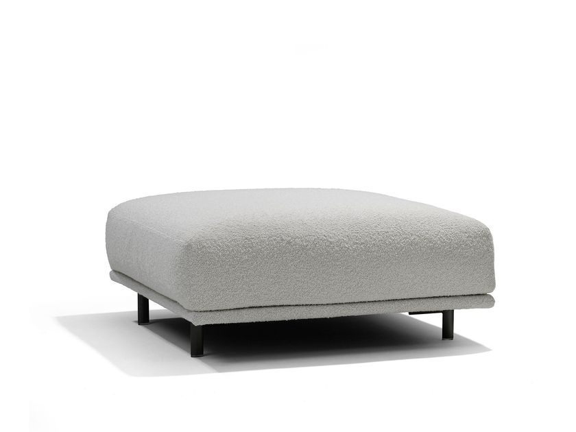 Linteloo
EDOARDO
Fabric pouf