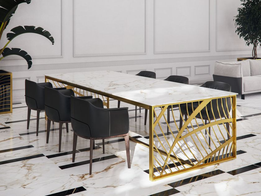 Linvisibile
FURNISHINGS
Table