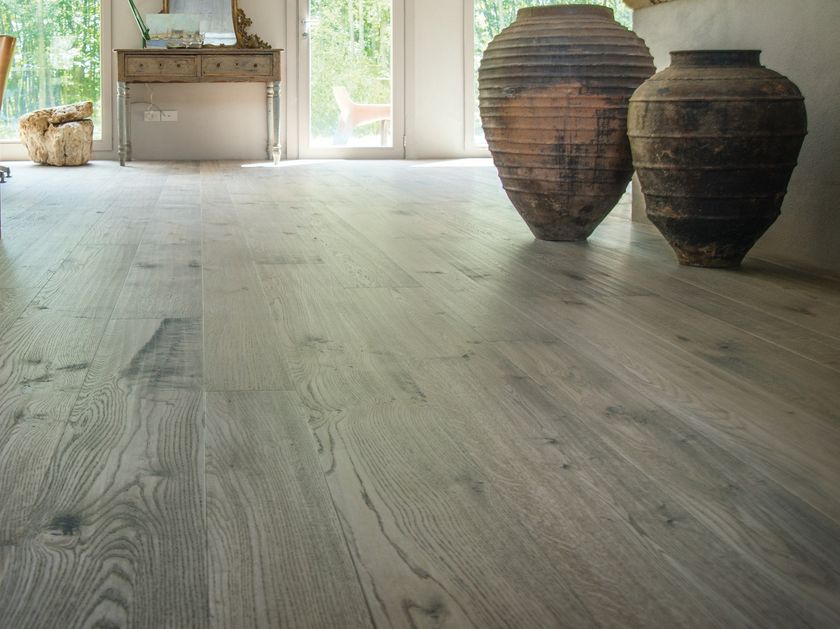 Listone Giordano
HERITAGE TRACCIA PIENZA
Oak parquet