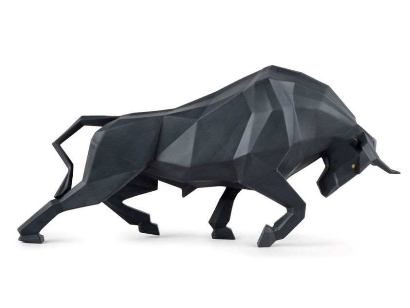 Lladró
BULL
Porcelain decorative object