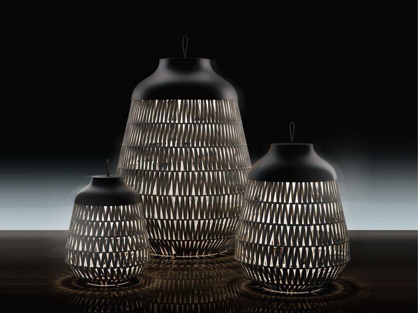 LODES
STITCH
Technical fabric floor lamp / lantern