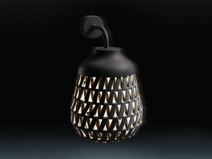 LODES
STITCH
Technical fabric outdoor wall lamp
