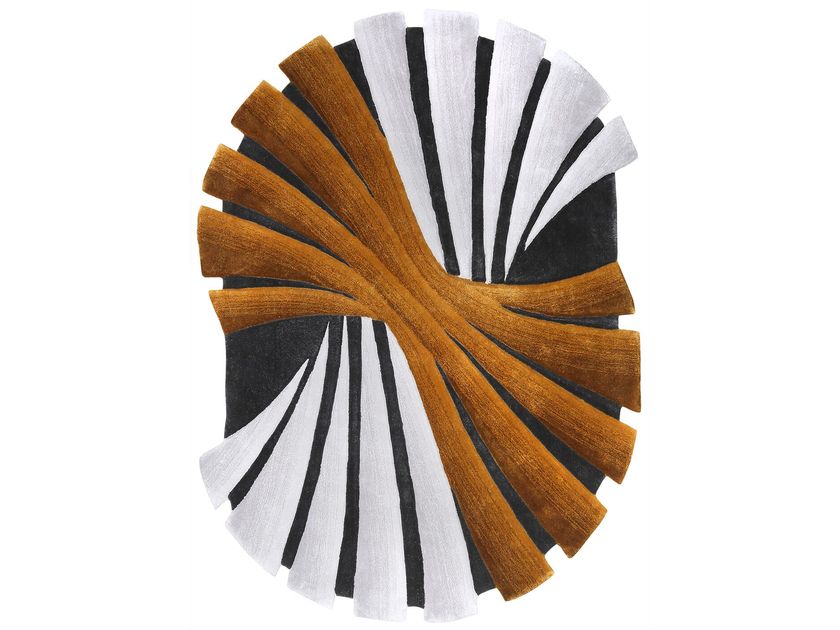 Loominology
PLEAT 002-F
Custom wool and viscose rug
