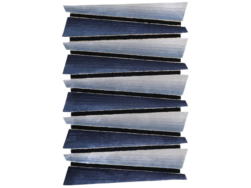 Loominology
PLEAT 003-VX
Custom wool and viscose rug