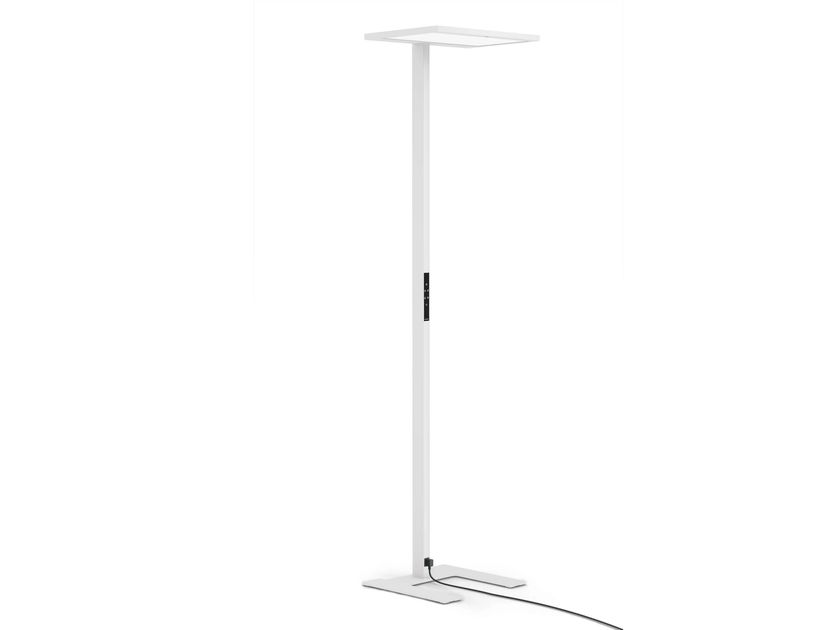 LUCTRA®
VITAWORK® UP 14 HCL
LED metal floor lamp