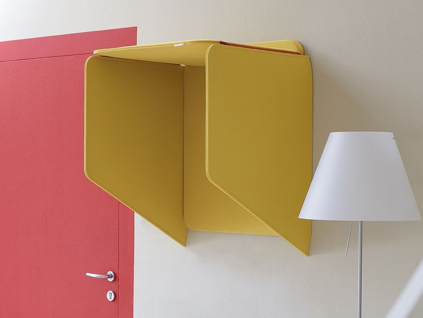 LvB Italia
SOPRANO
Wall-mounted fabric phone booth