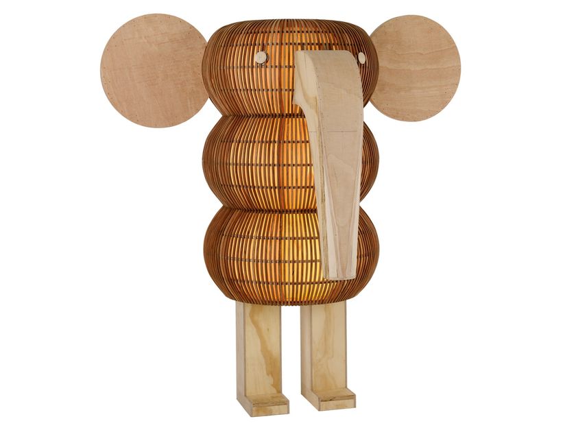 LZF
SMELLY FANT
Handmade wood veneer floor lamp