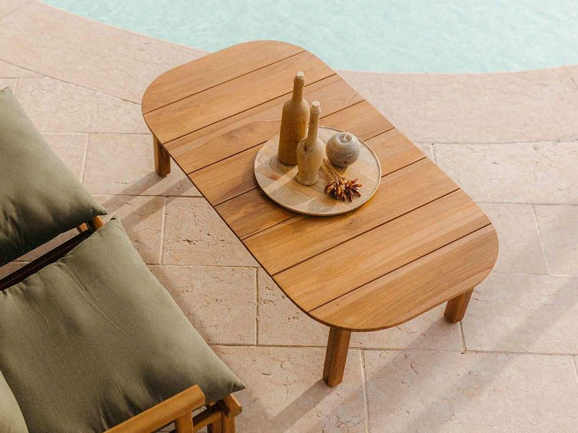 Maanta
CHIGLIA
Low teak garden side table