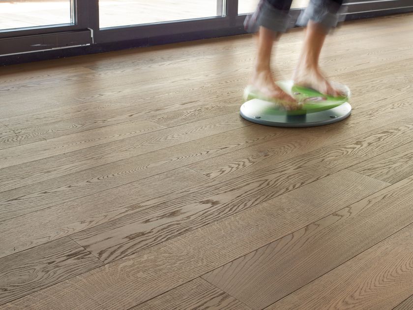 Mafi
OAK CLEAR - GREY OIL
Oak flooring