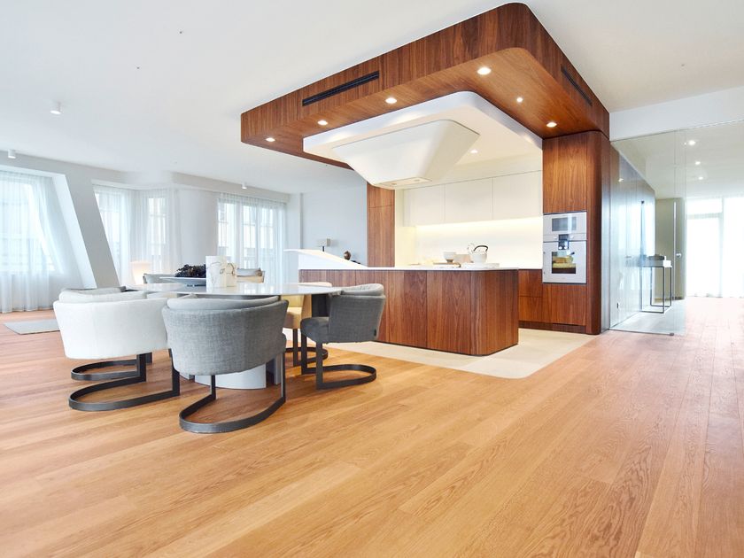 Mafi
OAK CLEAR - NATURAL OIL
Oak flooring
