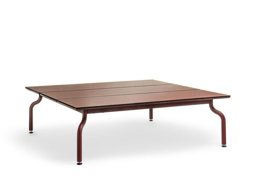 Magis
SOUTH
Square low side table with top in teak or lava stone