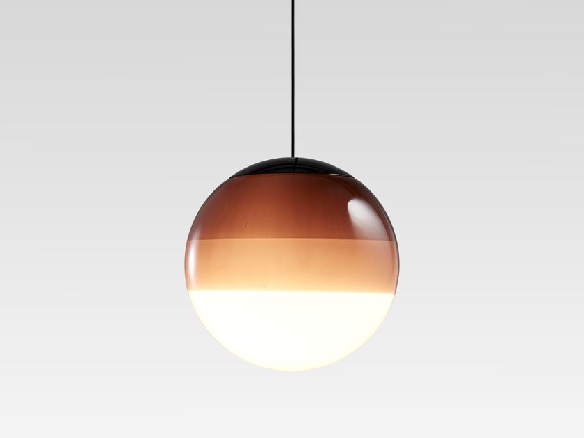 Marset
DIPPING LIGHT
LED blown glass pendant lamp