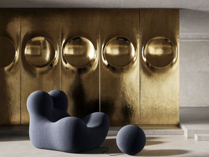 Materica
MAGIC MIRROR
Metal boiserie