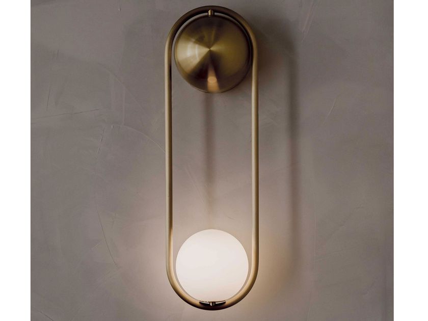 Matthew McCormick
MILA
Dimmable LED wall lamp