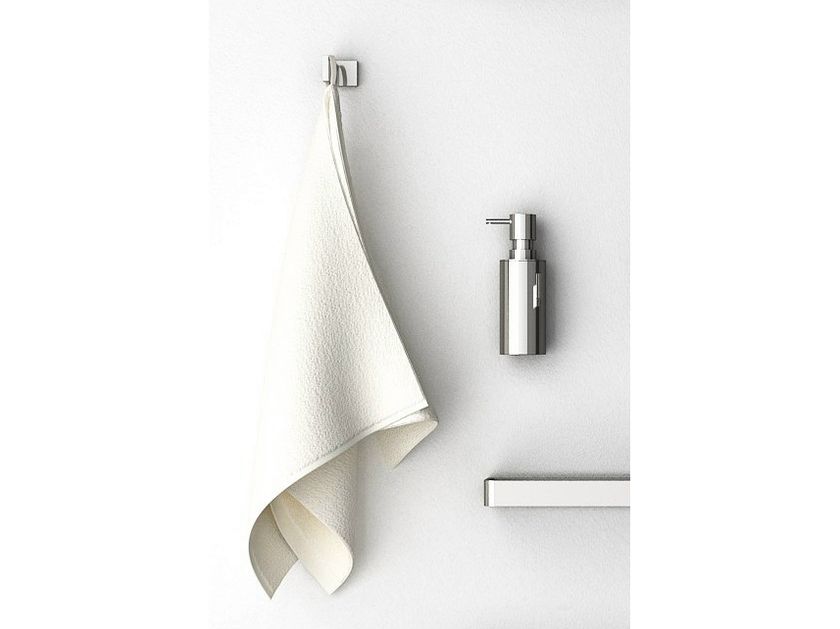 MG12
DEEP
Brass towel hook