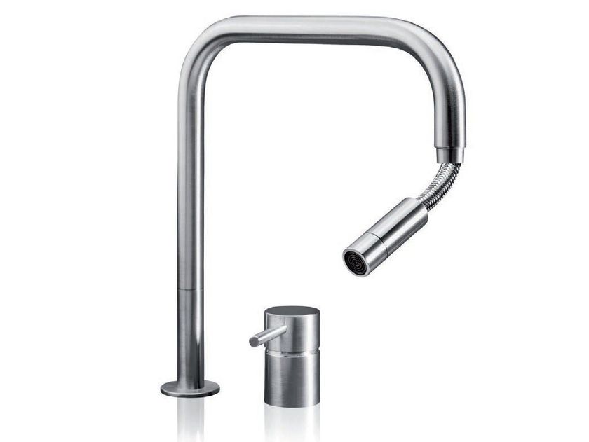 MGS
F2 SQ E
Countertop stainless steel kitchen mixer tap