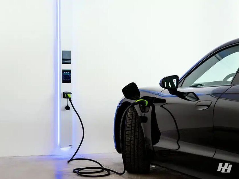 Microdevice - CAR SUPERVISOR
