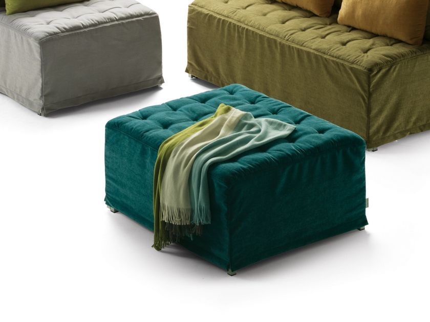 Milano Bedding
DORSEY
Tufted fabric pouf bed