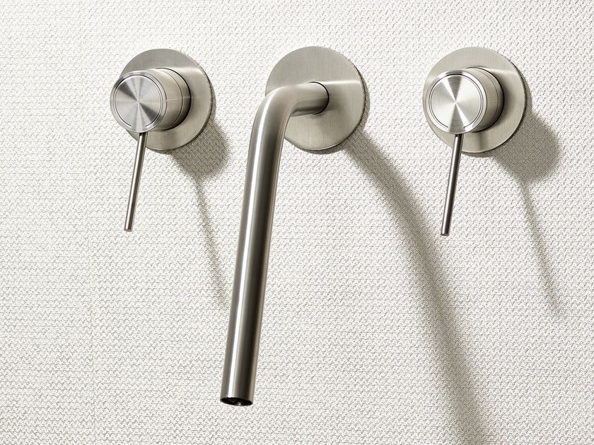 MINA
CORSIVO 11819
3 hole wall-mounted stainless steel washbasin mixer