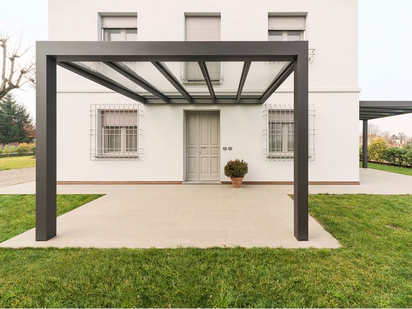 Mioni
ALLUVER
Aluminium pergola with built-in lights