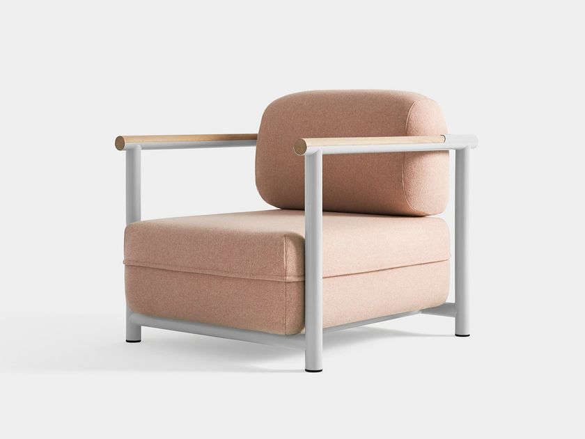 Missana
BAMBOO
Armchair with armrests and iron structure