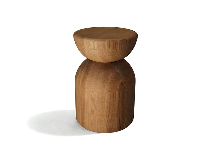 Moanne
COLISIÓN
Low beech stool