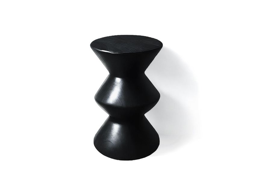 Moanne
VIBRANTE
Beech stool