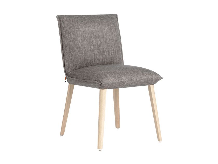 Mobitec
SOFT C013
Upholstered fabric chair without armrests