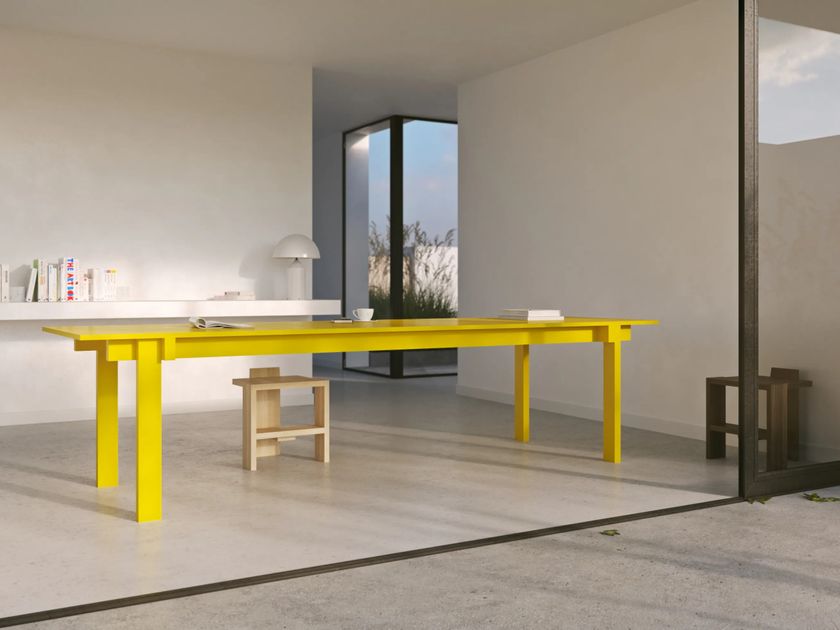 Moca
RIB
Rectangular wooden table