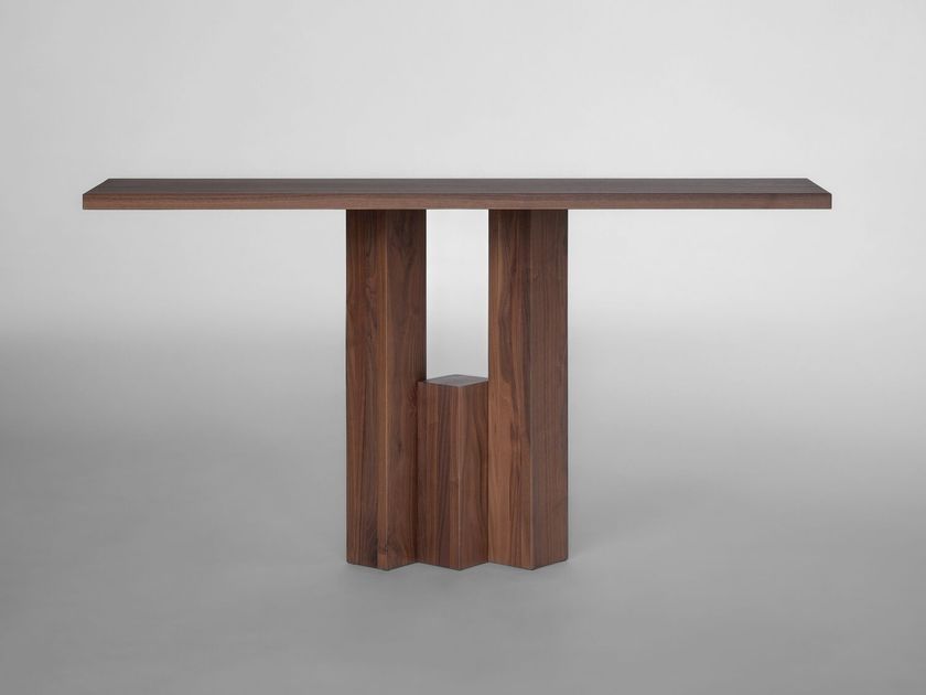 Mokko
FENESTRA
Rectangular solid wood console table