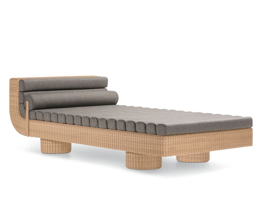 Molteni & C.
PANTALICA
Polypropylene Garden daybed