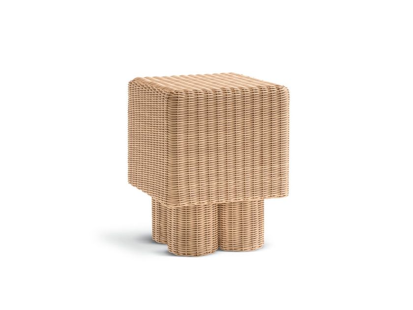 Molteni & C.
PANTALICA
Polypropylene garden stool / garden side table