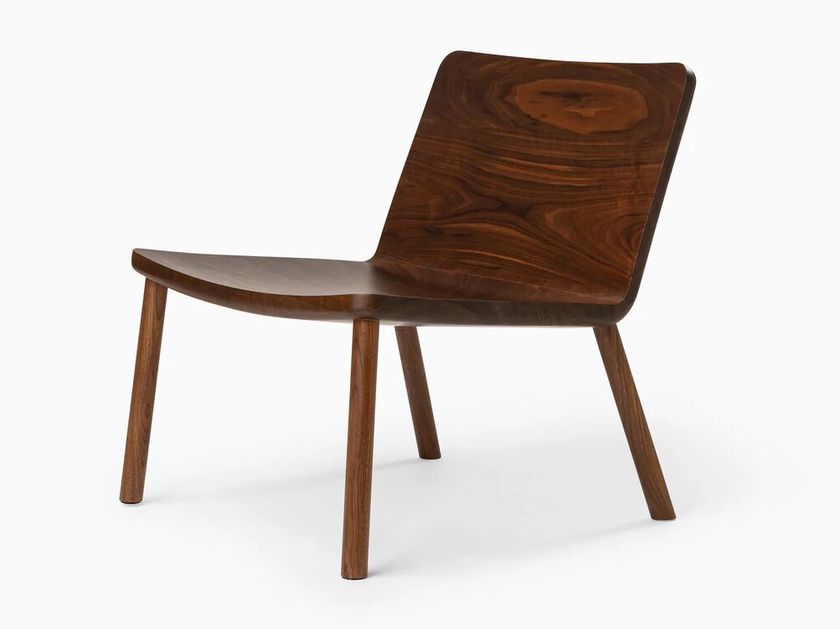 MOR
ALLAY
Walnut easy chair