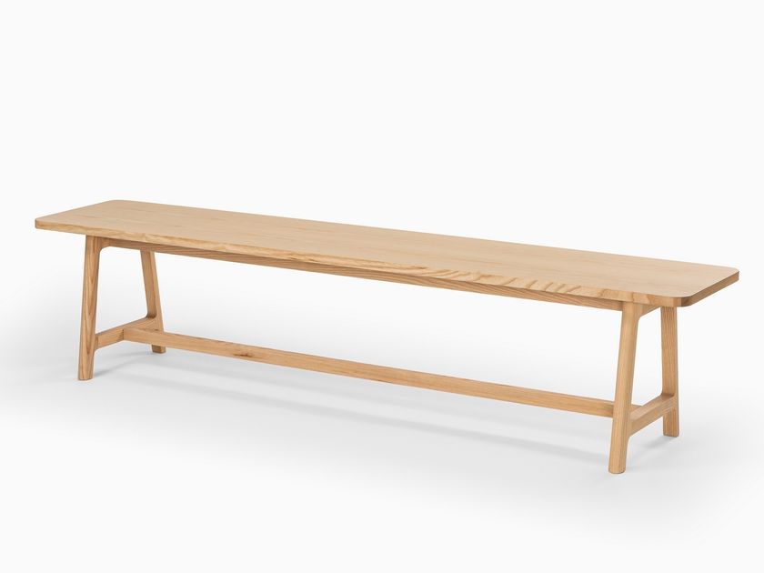 MOR
FRAME
Wooden bench