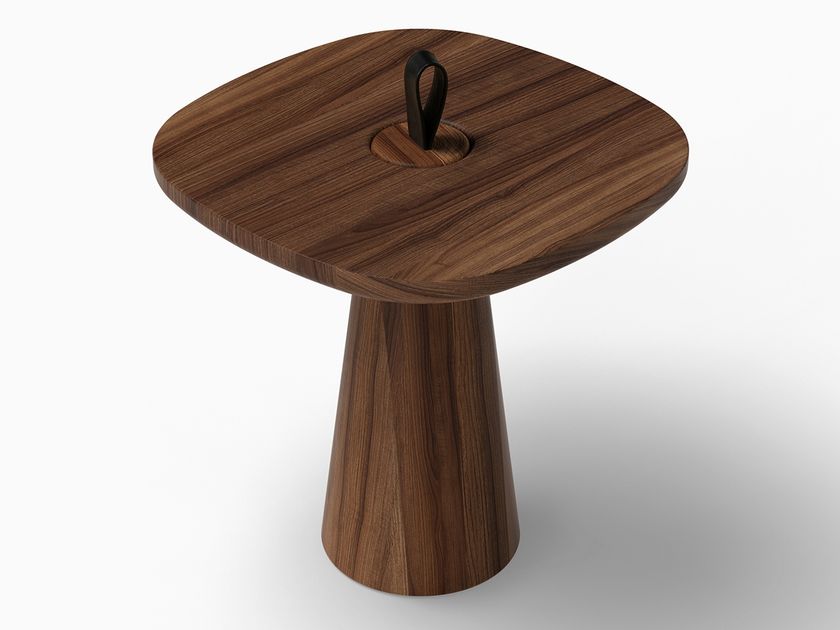 MOR
MIGO
Square walnut coffee table