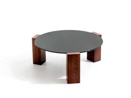 Moroso
GOGAN
Low round wood and glass coffee table
