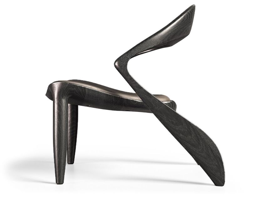 Mozea
LOCUS
Open back solid wood easy chair