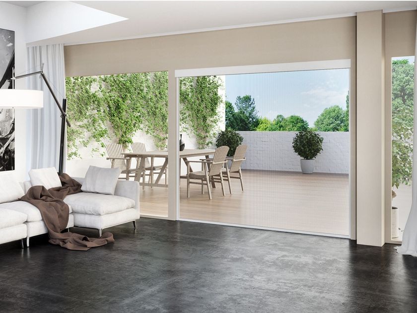 Mv Line
EVO ZIP
Vertical rolling flyscreen