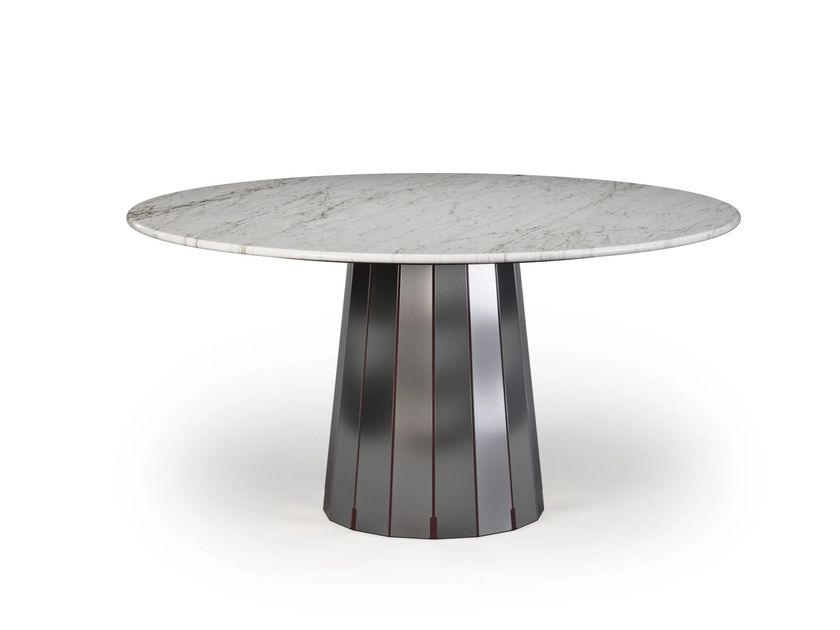 Myface
SOHO
Round marble and metal dining table