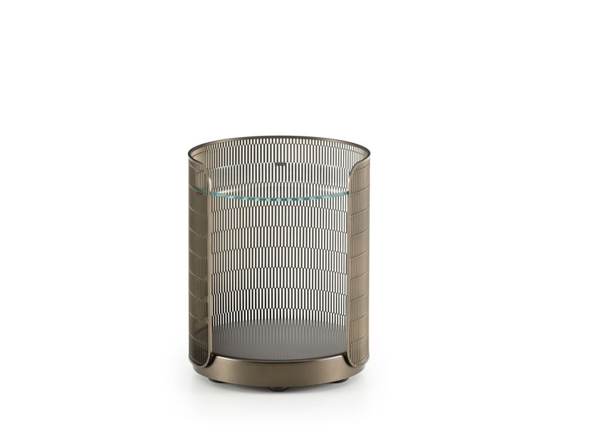 Natevo
CHIARO DI LUNA
Round bedside table with built-in lights