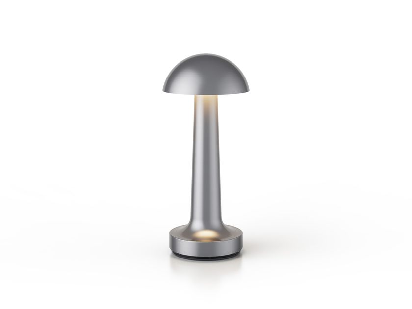 NEOZ Lighting
COOEE 1C
LED cordless metal table lamp