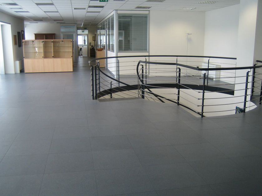 NESITE
HPL
Resilient wood-product flooring