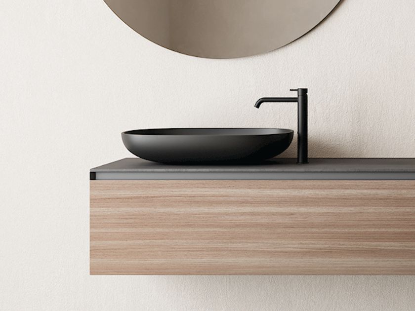 Nic
MILK LIGHT
Countertop ceramic washbasin