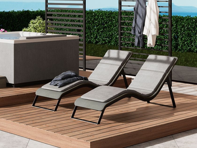 NOVELLINI
DIVINA - OUTDOOR SPA
Steel and wood spa bed