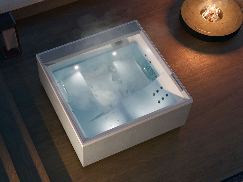 NOVELLINI
DIVINA XL SPA
4 seater outdoor square minipool