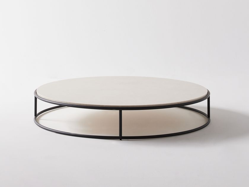 Nube Italia
DISK
Low round Botticino marble coffee table